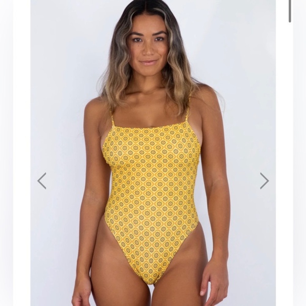 Yellow Resa Suit